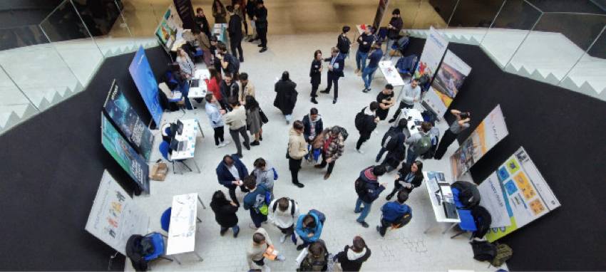 EL CAMPUS MARÍA ZAMBRANO CELEBRA LA VII EDICIÓN DEL FORO DE EMPRESAS “CONECTADOS”